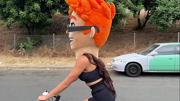 Duże cycki, duży kutas, duża zabawa: Jena LaRose Rocks Her PornDudeCasting Audition!