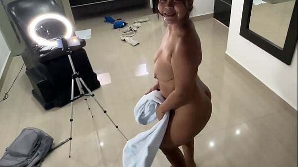 Każdy chciałby mieć taką teściową, która tak na nas czeka po powrocie z pracy.