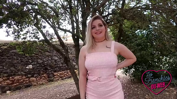 Matylde, 19-letnia niegrzeczna dziewczyna szukająca przyjemności