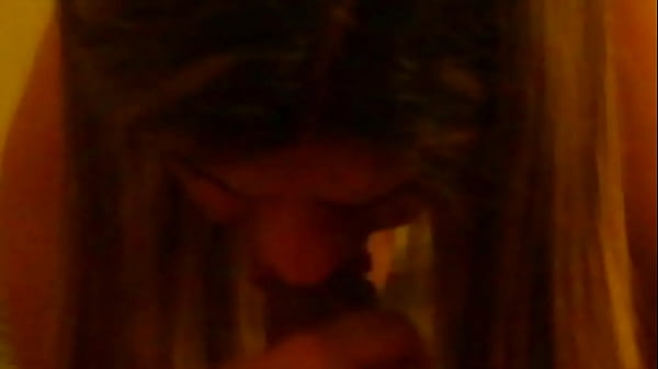 MILF Blondie 16 – ruchanie dwóch – tak dziewczyna stała się dziwką