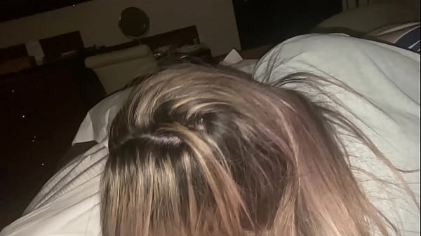 Seksowna żona daje mi głowę