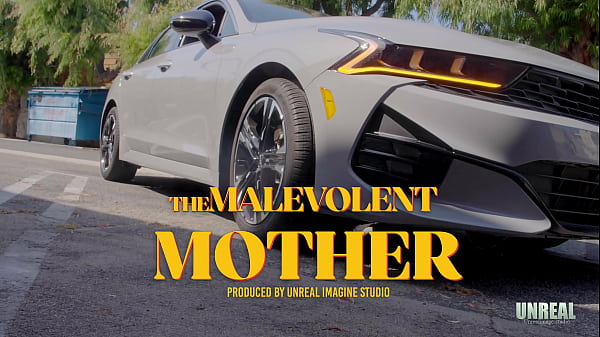 „The Malevolent Mother” Ep 1 ｜ Milan ostro pieprzy Lilian Stone, matkę swojej dziewczyny.