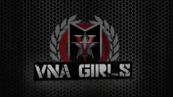 Atramentowy ogier Rome Major wali krągłą kusicielkę Sarę Jay!