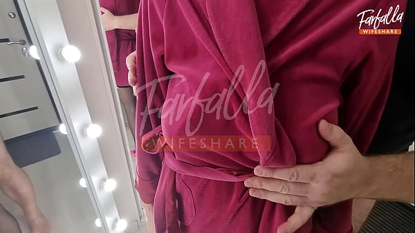 Dzielę żonę z przyjacielem. Podwójne creampie. Żona połyka spermę gościa. Trójkąt. Część 1. Ep 44 (4402)