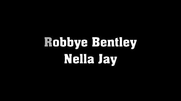 Nella Jay pieprzy się ze swoją mamą Robbye Bentley