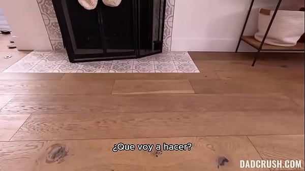 Dam ci to, czego ona nie mogła. sub hiszpański. pełne wideo na: pornsuborg