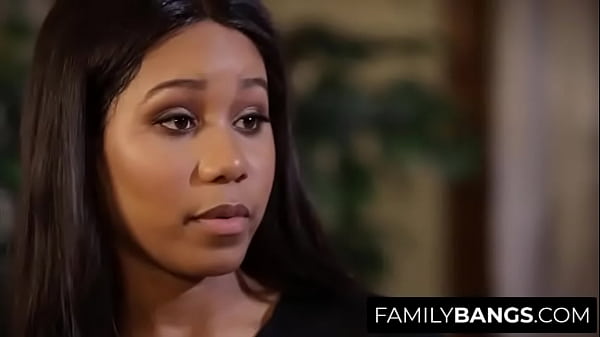 FamilyBangs.com ⭐ Romans azjatyckiej macochy i hebanowej pasierbicy, Dana Vespoli, Jenna Fox