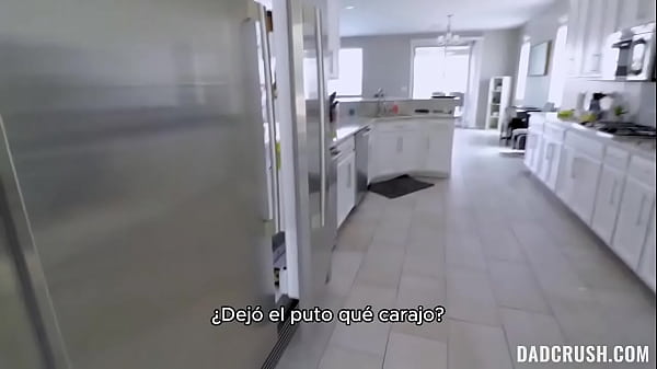 Kilka klapsów przechodzi długą drogę. sub english