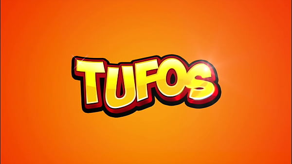 Młoda dziewczyna, która jest prawdziwą małą diablicą! W czerwonej bieliźnie drażniła się ze staruszkiem!