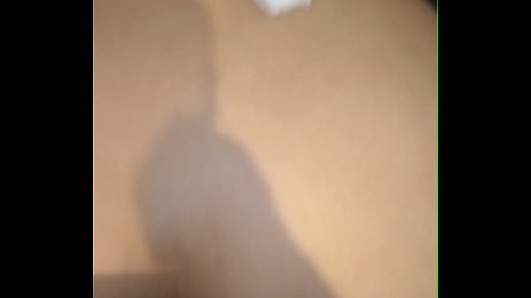 Przebrała się za pokojówkę, żeby rozwalić sobie dupę. Część 2