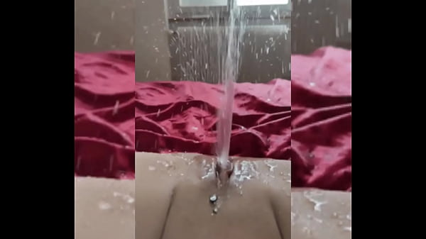 Smaczny jęk oprócz jej wytrysku