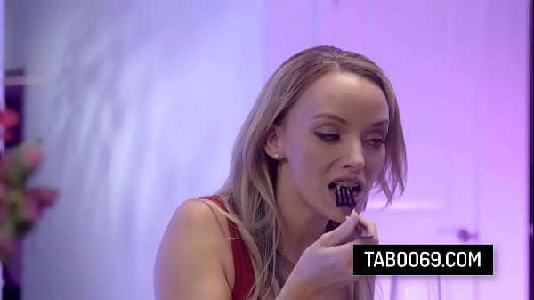 Lonely milf stepmom Pristine Edge craves for her stepson’s cock into her wet pussy